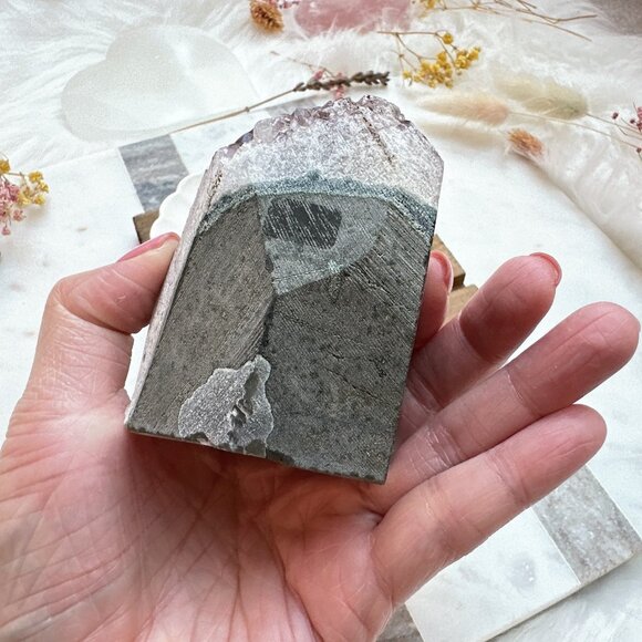 Beautiful Small Amethyst Cut Base | Raw Amethyst Cluster - Picture 8 of 10